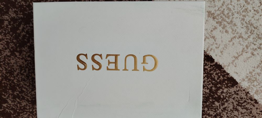 Guess сникъри, оригинални