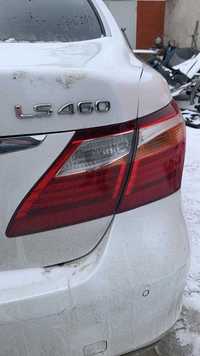 Фара задняя правая на Lexus LS 460