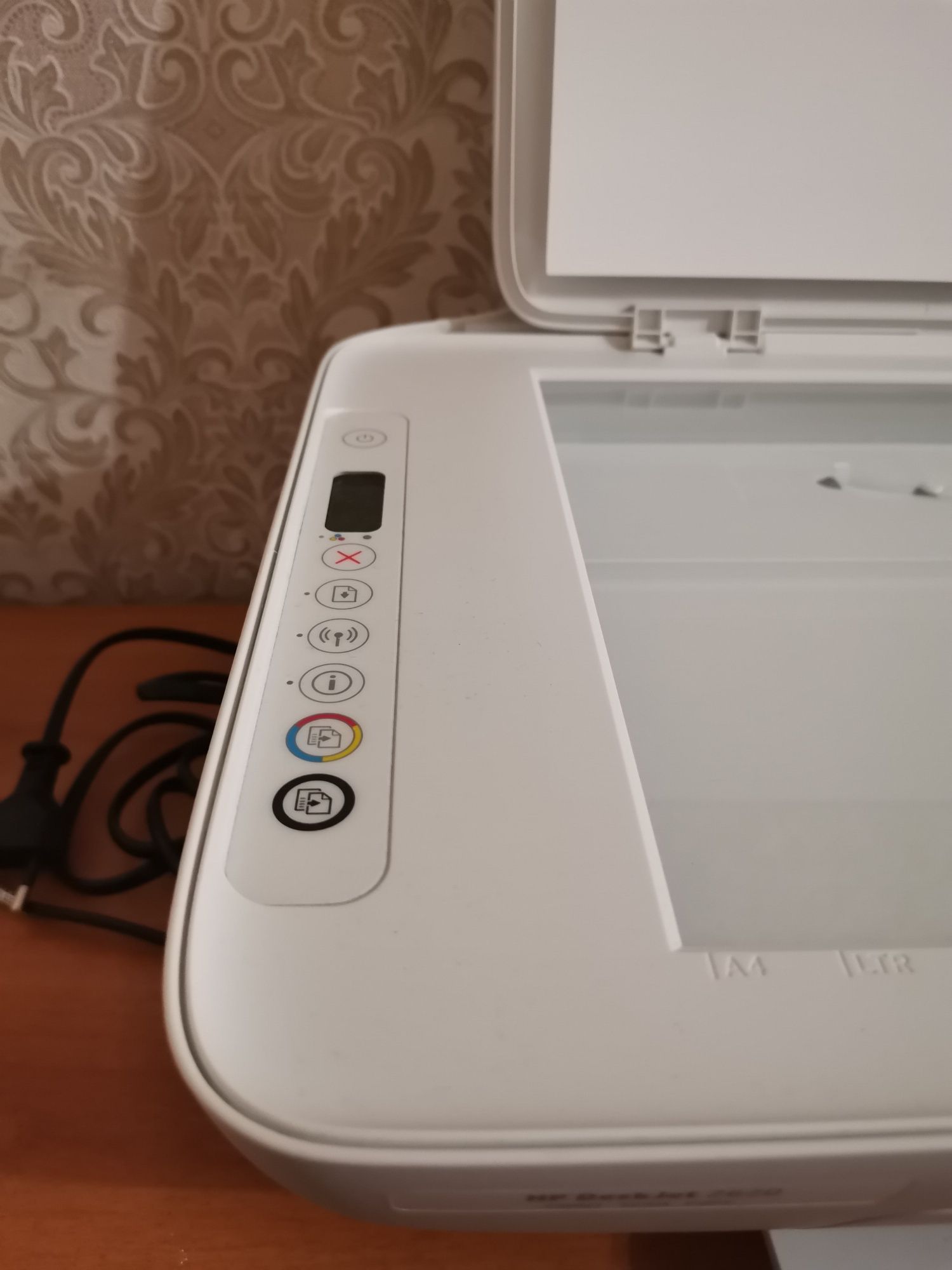 Продам МФУ HP DeskJet 2620