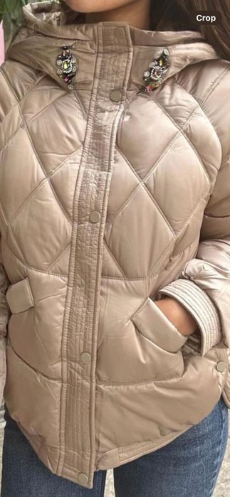 Дамско ново яке с бижу