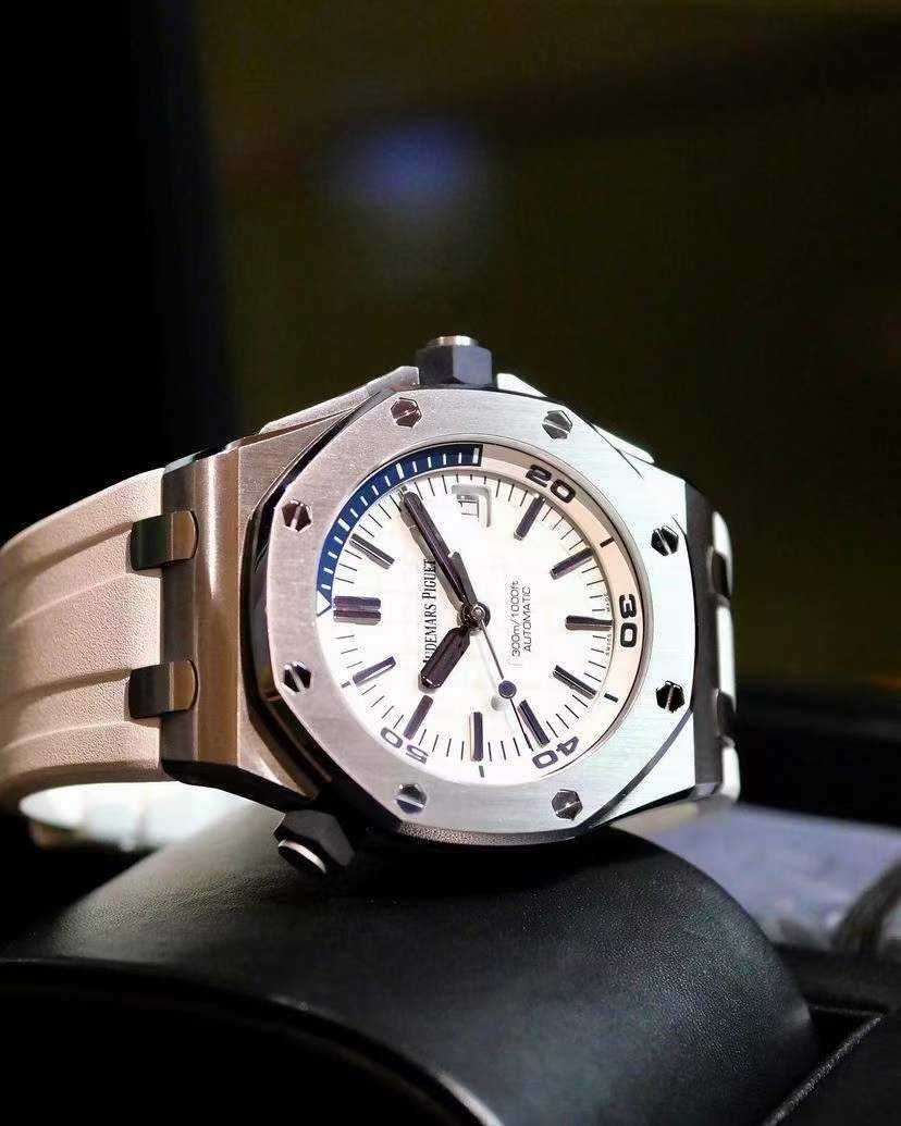 Audemars Piguet Offshore Diver White