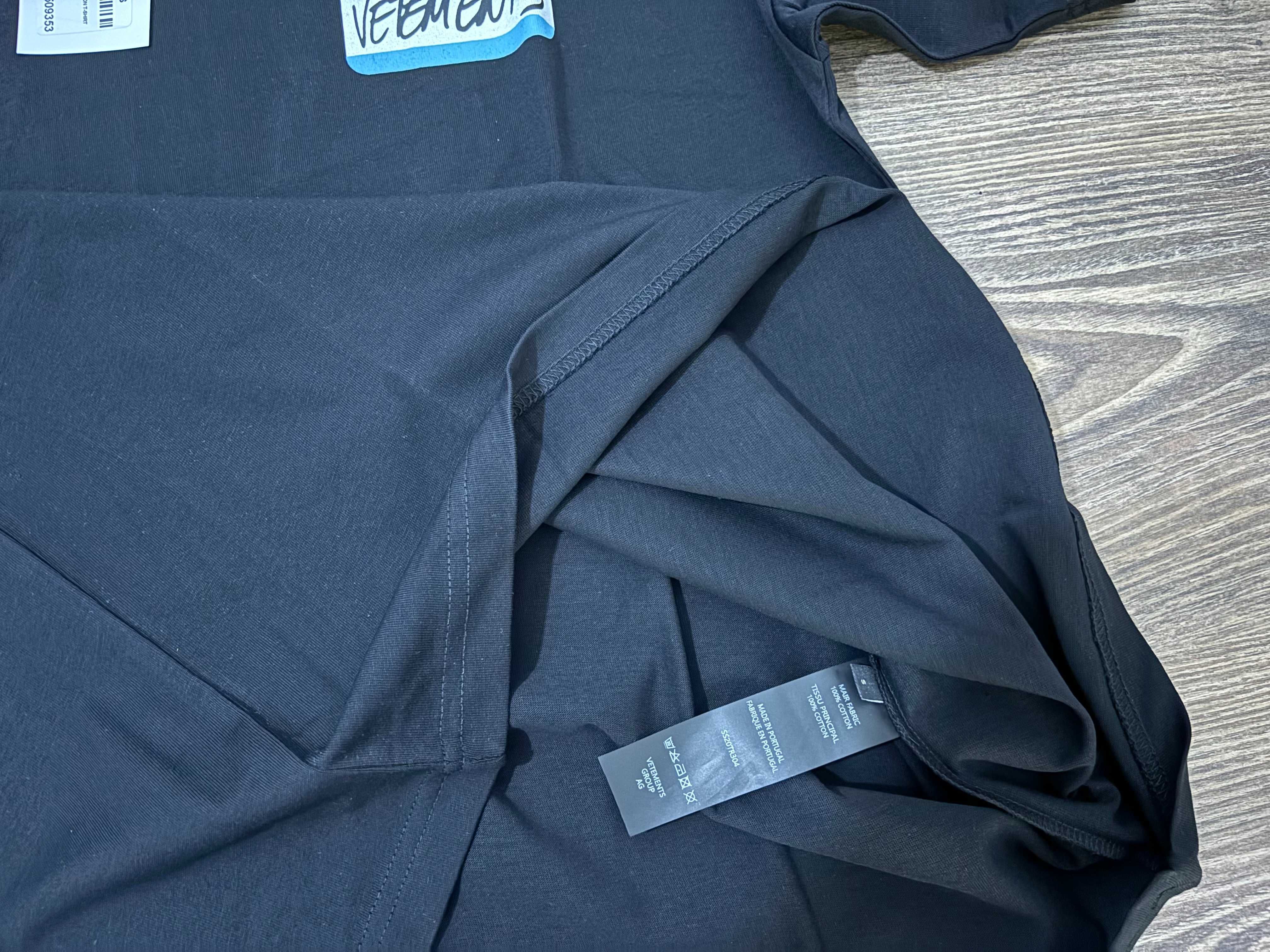 Унисекс Тениска VETEMENTS Oversize Черна/Бяла
