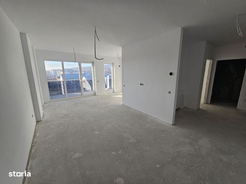 Oportunitate! Apartament 3 camere bloc nou zona Intre Lacuri