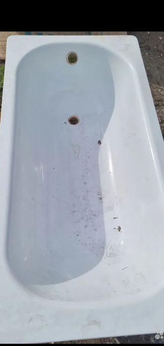 Продаётся  железный  ванна  в хорошем состоянии