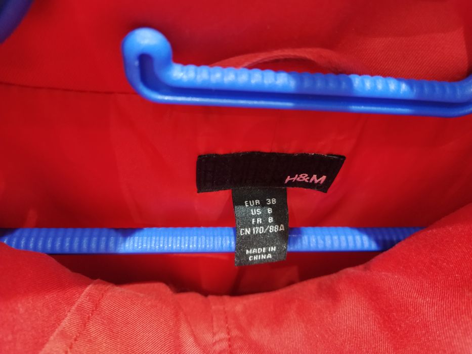 Дамско червено пролетно яке НМ, размер М