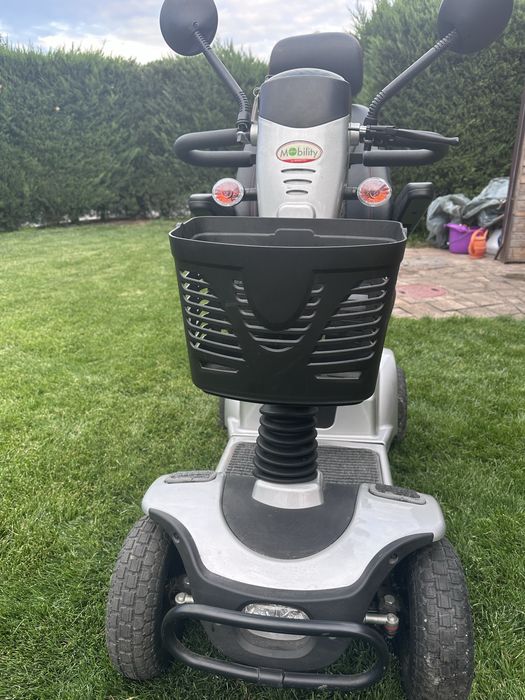 Scuter medical pentru persoane cu dizabilitati