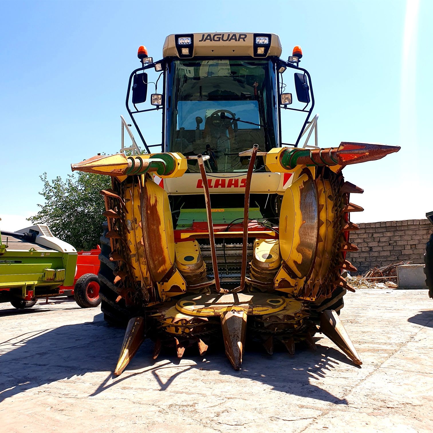 Class Jaguar 870 Speedstar 4 x 4