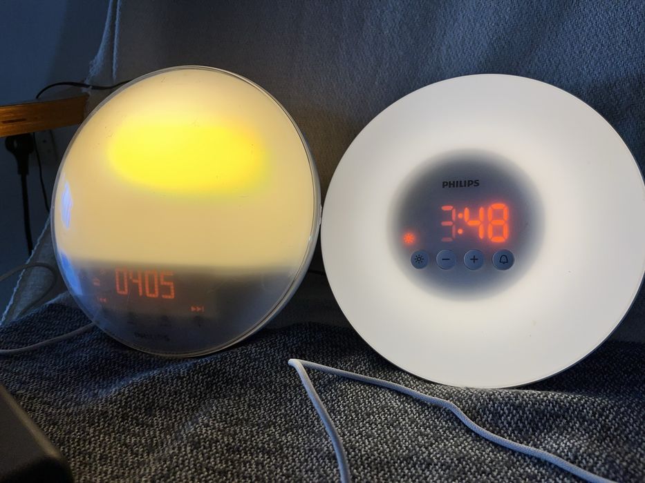 Philips Ceas Radio si Lampa