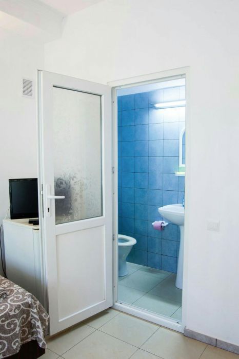 Cazare muncitori in jud Constanta (Techirghiol) foarte aproape de Port