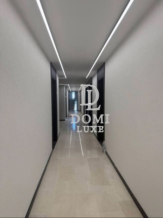 Продава се Двустаен апартамент в София, Банишора - 72 кв.м за 2500 €/кв.м - Снимка #2