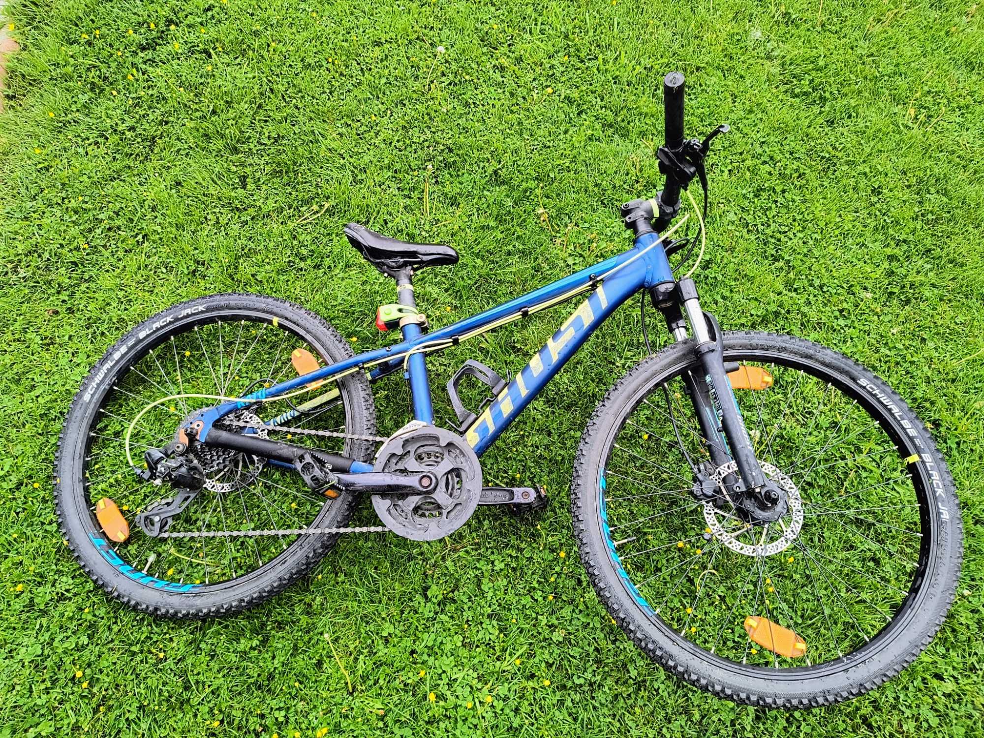 Bicicletă Ghost copii 24'' + cască albă gratis