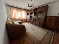 Apartament 3 camere de vanzare