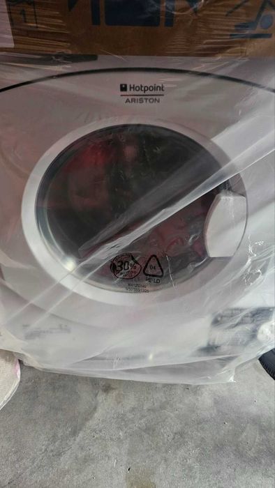 Пералня със сушилня Hotpoint Ariston