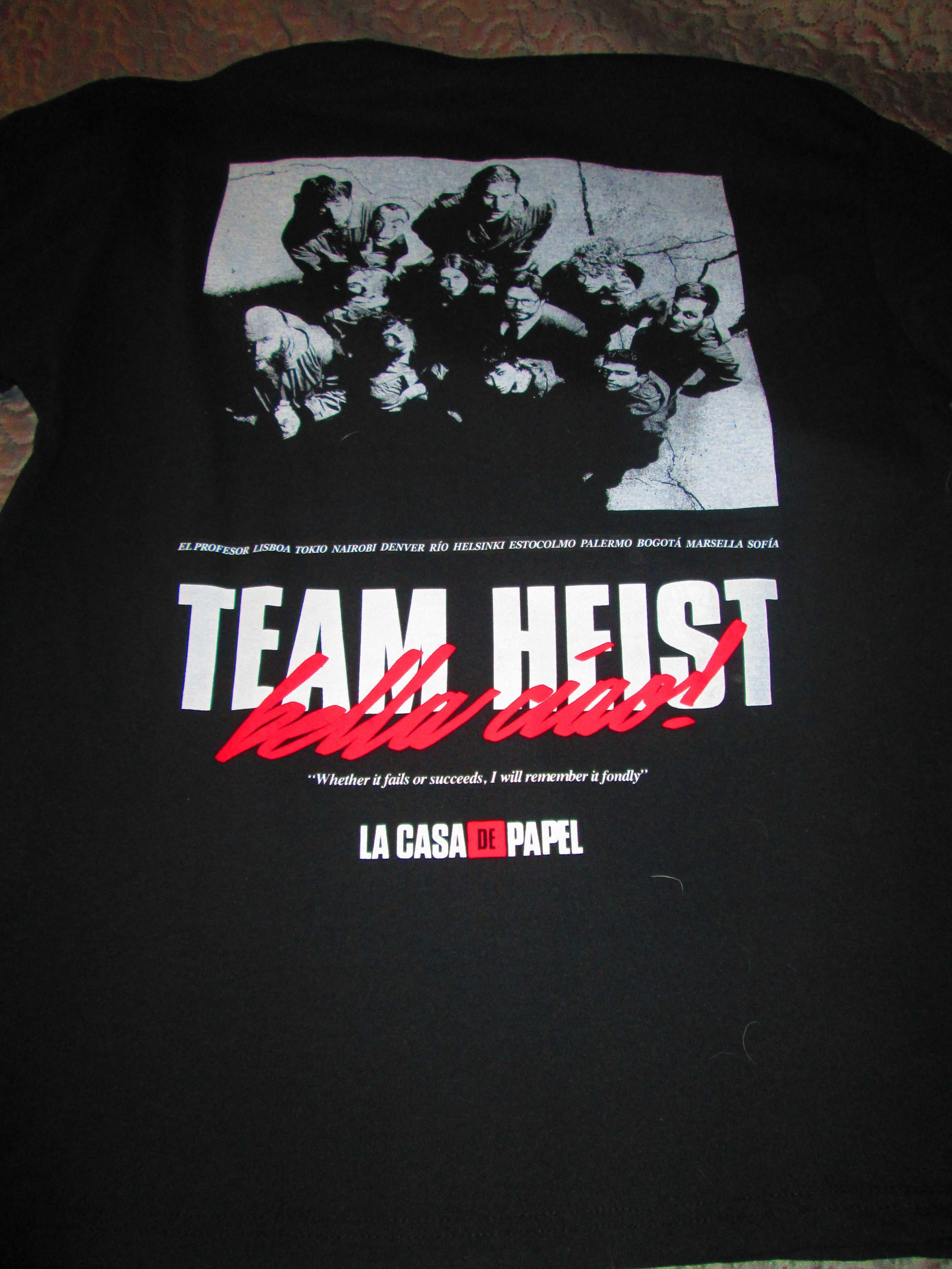 tricou La casa de papel, Pull and Bear S/M