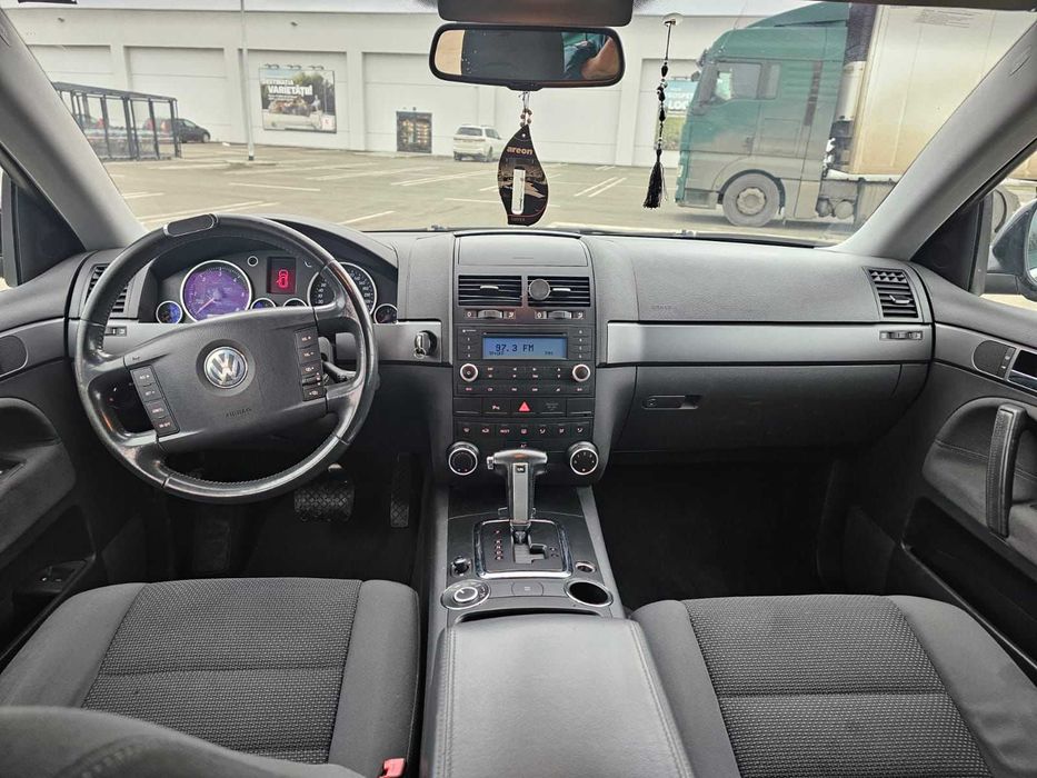 VW Touareg 2007 3.0 automat
