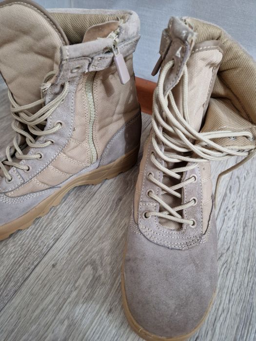 Продаются берцы новые