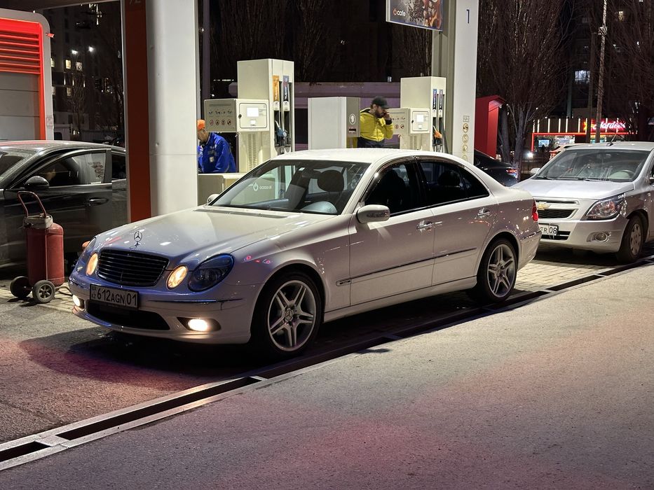 Продам диски R18 AMG