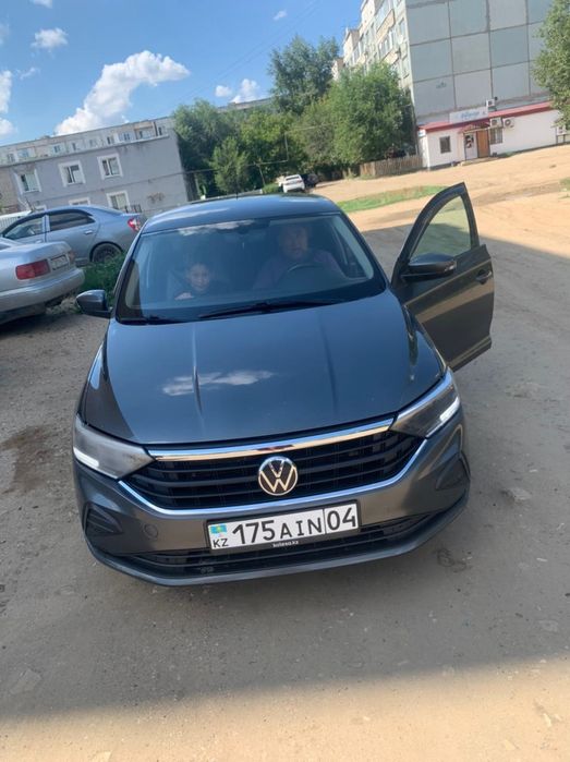 Продам автомашину Volkswagen Polo  2021 г.в