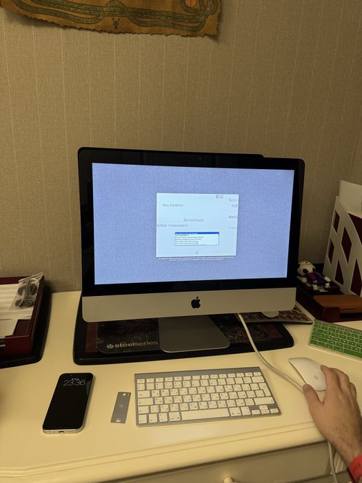 Компьютер Mac 2011 года; в хорошем состоянии