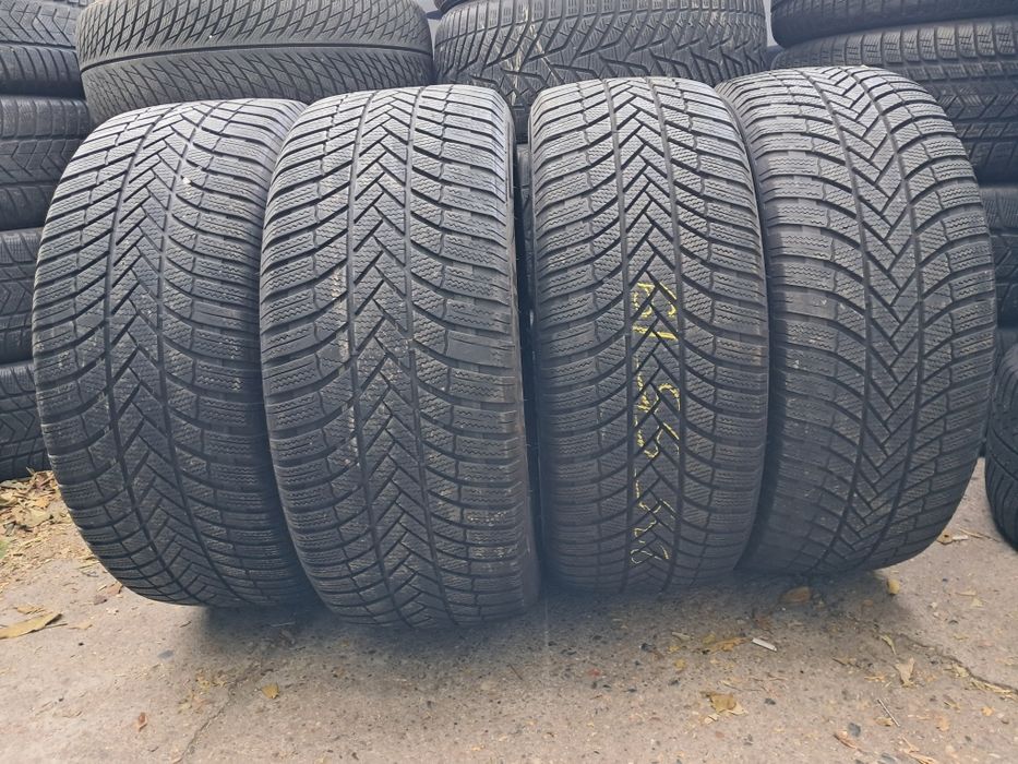 Anvelope second iarna 255 50 R19/235 55 R19 Bridgestone 2022/2023