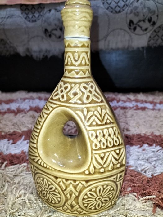 Vaze,cană cu 5cești +cană de lut
