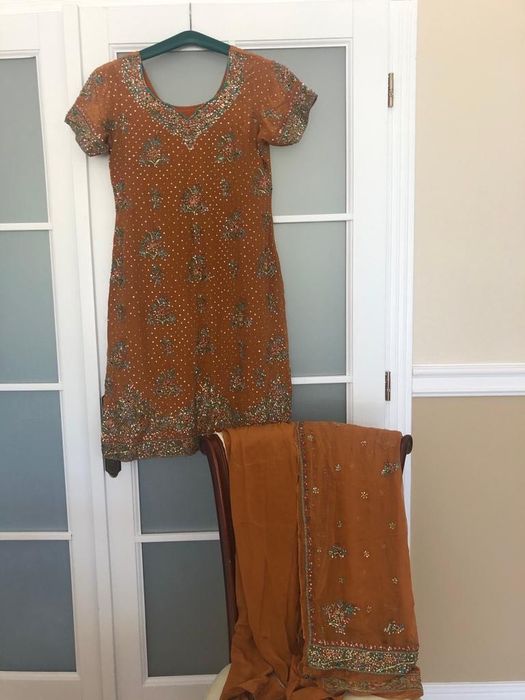 Haine Indiene frumoase