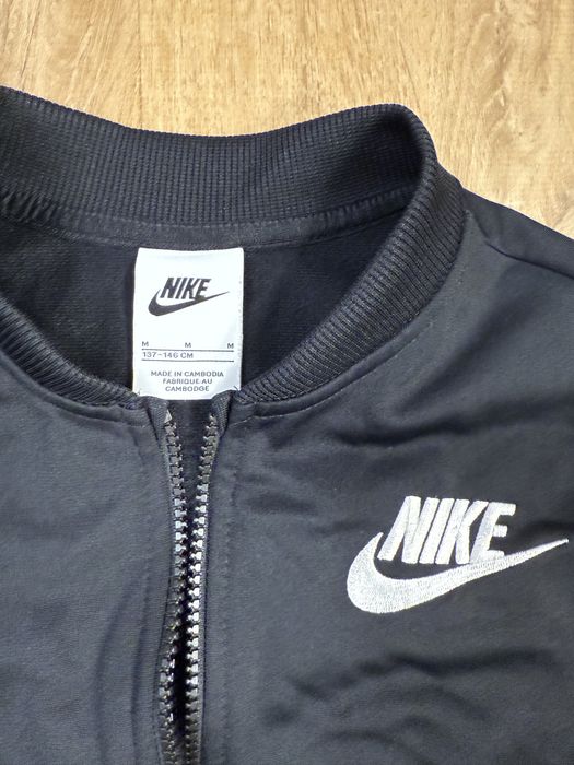 Спортен екип Nike 146-156 см.