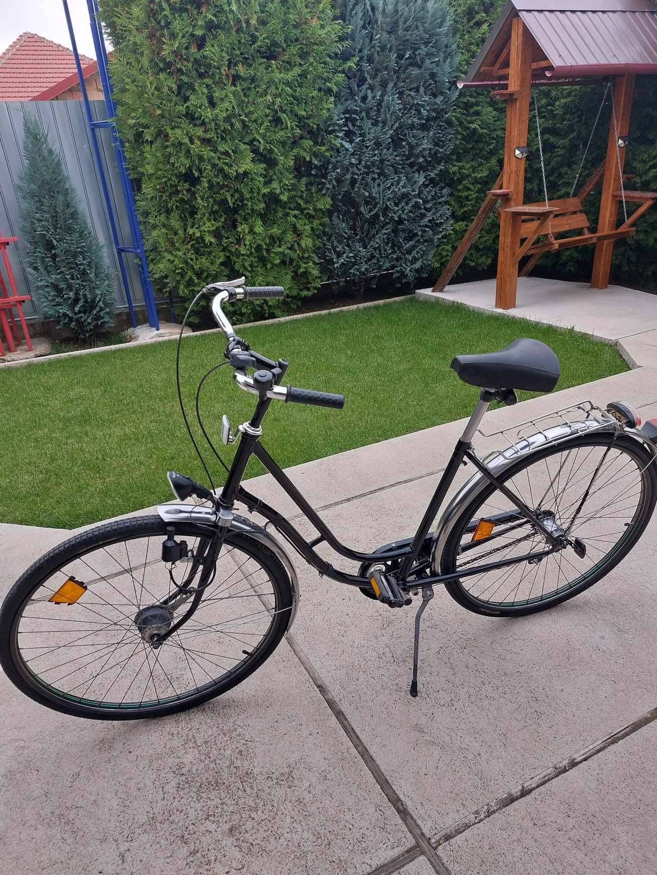 Bicicleta dama pe 28 stare buna