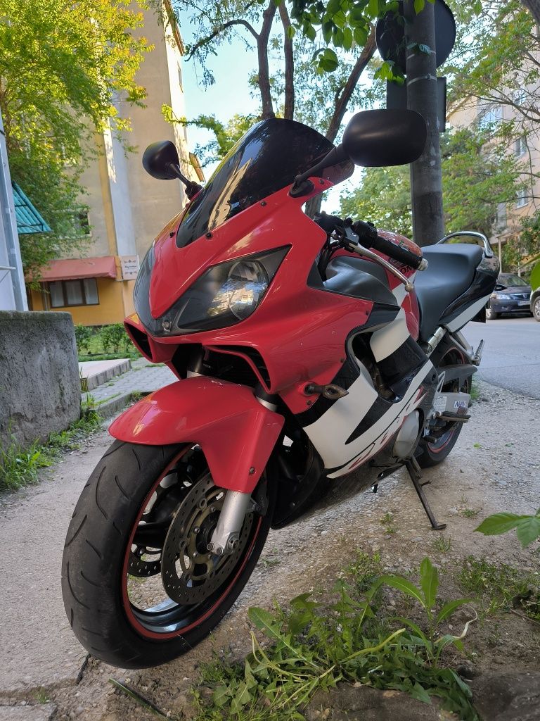 De vânzare Honda CBR 600 F4i