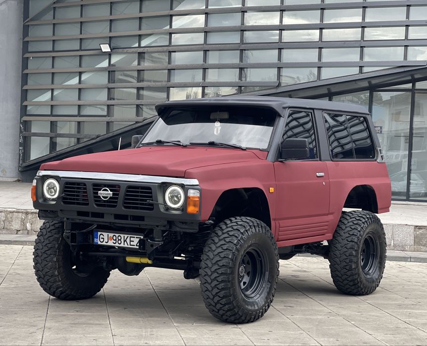 Nissan Patrol Y60 Autoutilitară