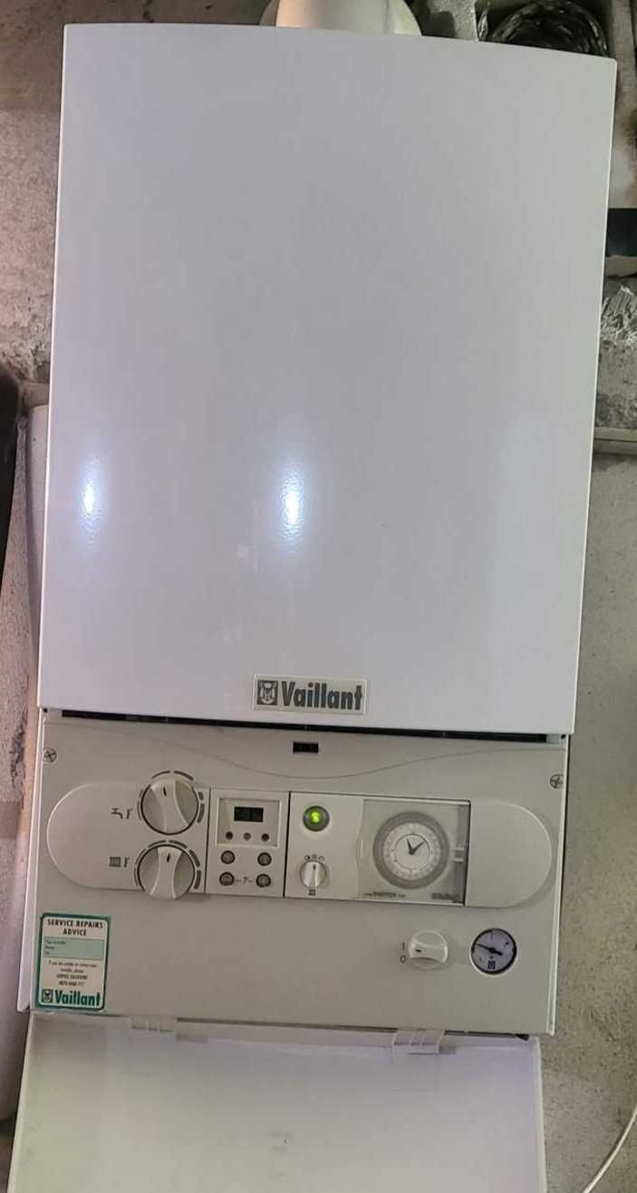 Кондензационен газов котел vaillant Turbo max plus 824 E