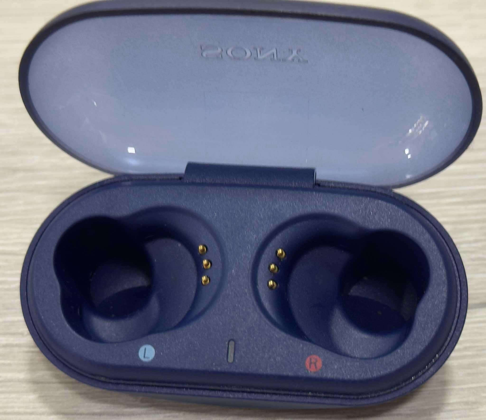 Слушалки Sony WF-XB700