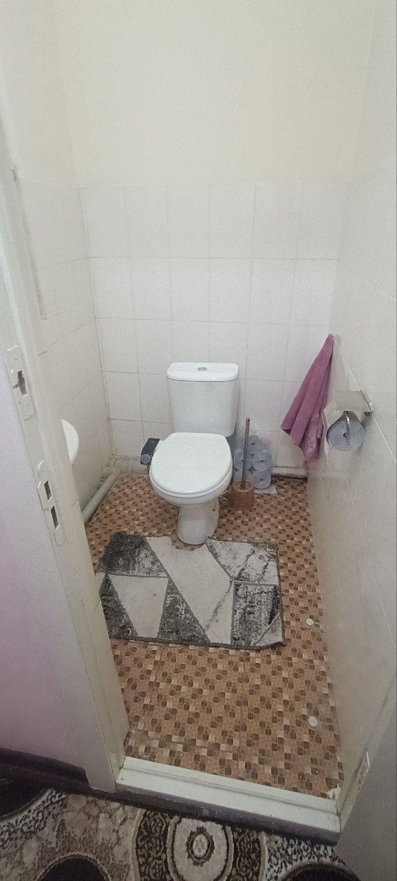 Sotuvda yangi uy