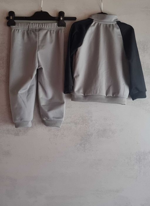 Trening Adidas marimea 80