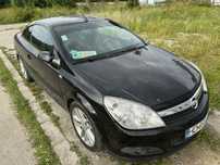 Vand opel astra h cabrio , an 2009.