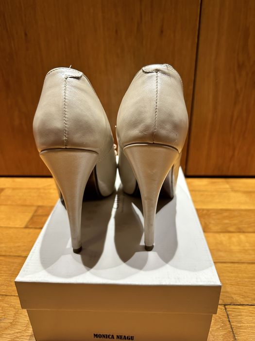 Pantofi cu toc si platforma 38 piele