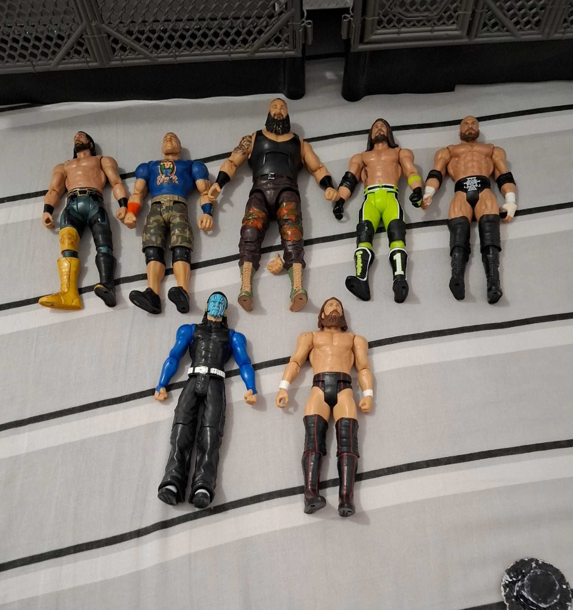 Figurine Wrestling + Ring Wrestling + Accesorii Wrestling