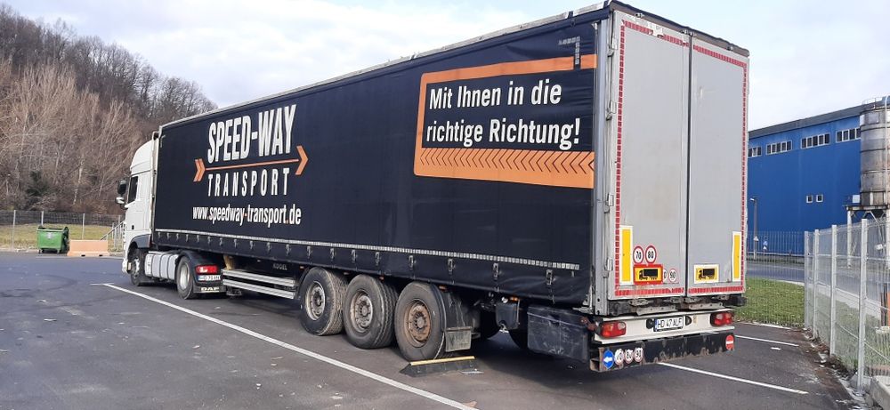 Ansamblu cap tractor+semiremorca