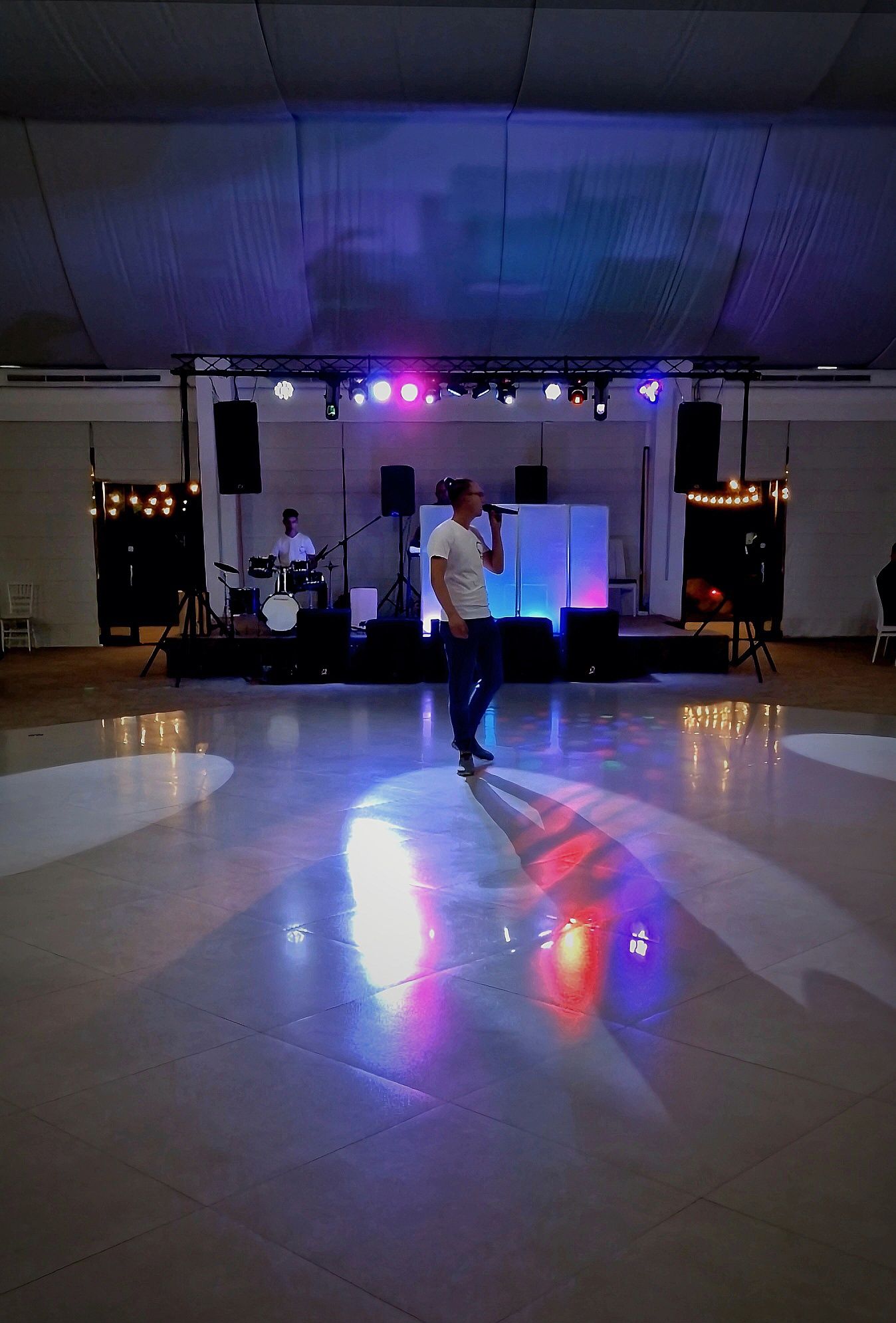 Dj Evenimente Majorat Nunta Botez Cununie Banchete Lumini