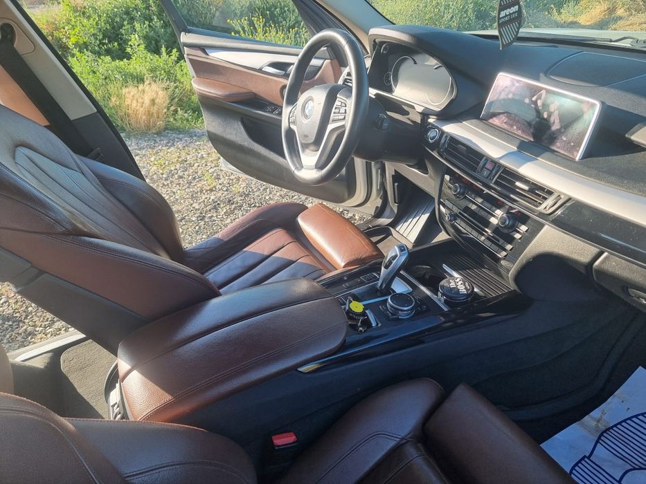 BMW X5 3.0D 258CP XDrive 2015( Decembrie) alb perlat