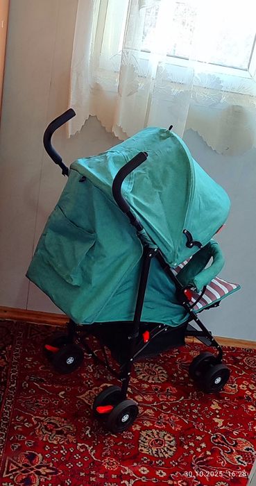 Коляска трость очень лёгкая