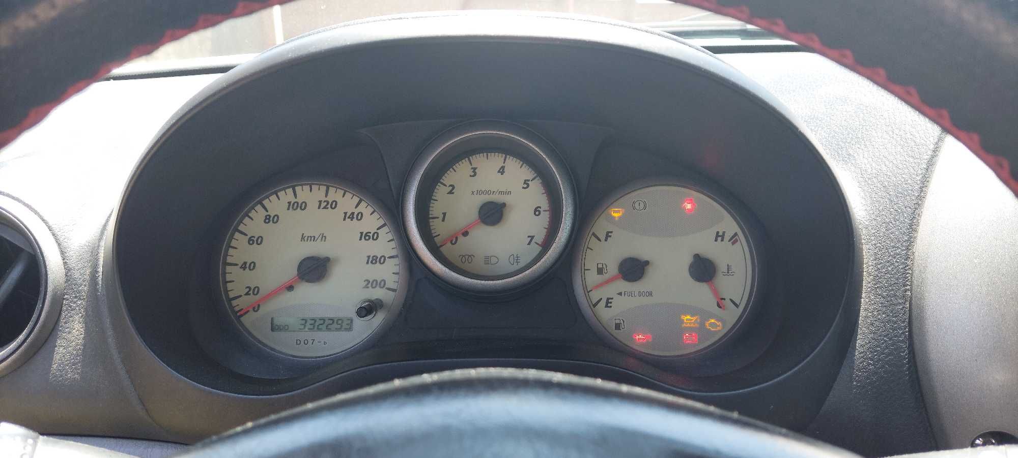Toyota RAV4 2002 diesel 116cp