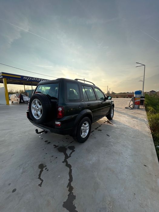 Vând Lend Rover Freelander 1