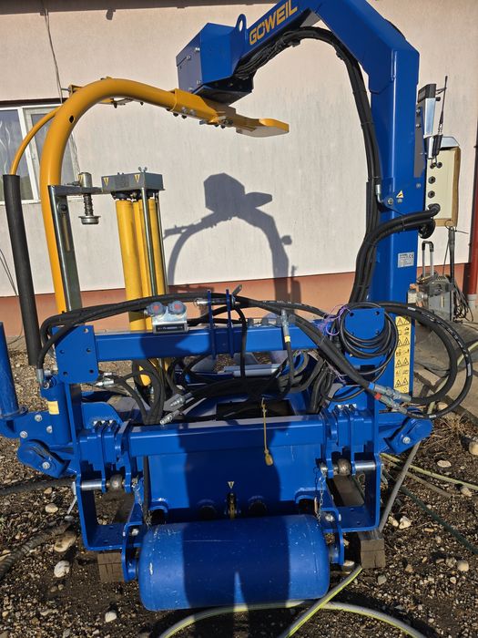 Înfoliator baloti Goweil