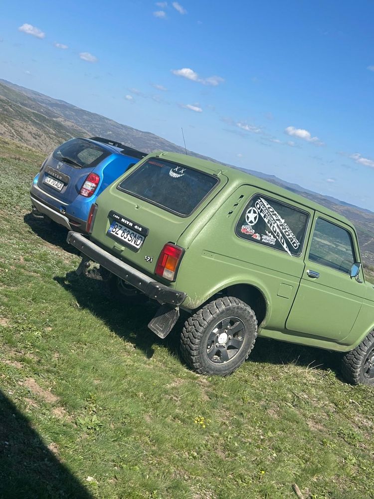 Vand Lada Niva 1.7 benzina