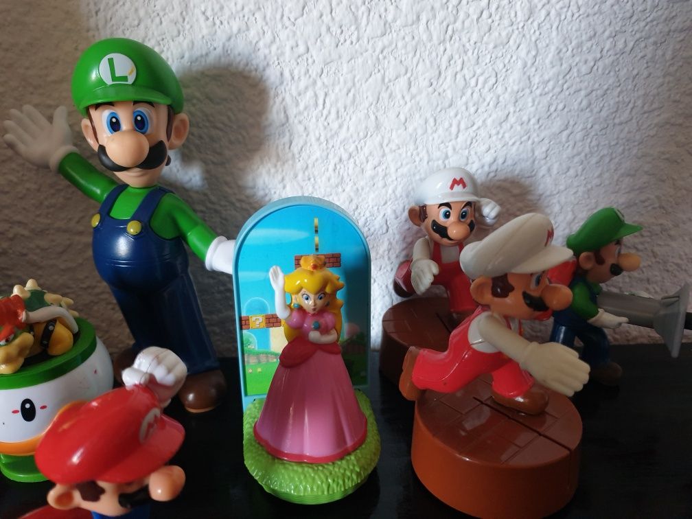 Фигури Super Mario