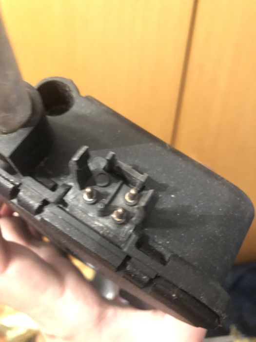 Антена Hirschmann AUTA 6000 EL от Мерцедес W126