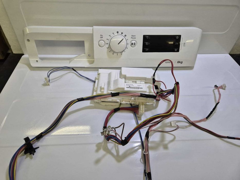 Placa electronica masina de spalat Indesit MTWSE61252, modul / R3