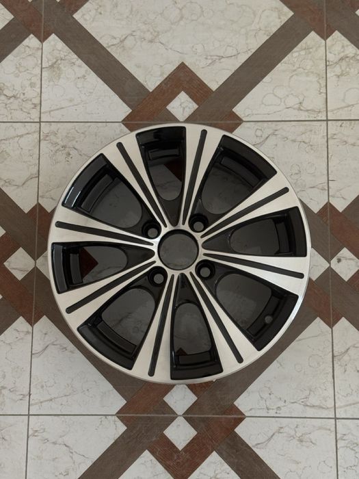 Idealni diska R14