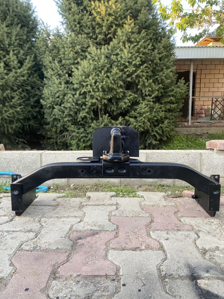 Фаркоп мерседес спринтер